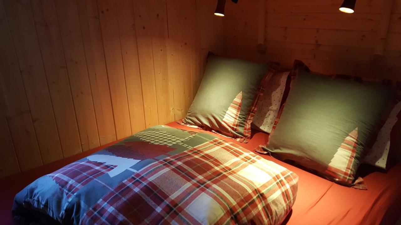 Ma Roulotte Sous Les Chenes "La Passionnee" Hotel Raon-aux-Bois Ngoại thất bức ảnh